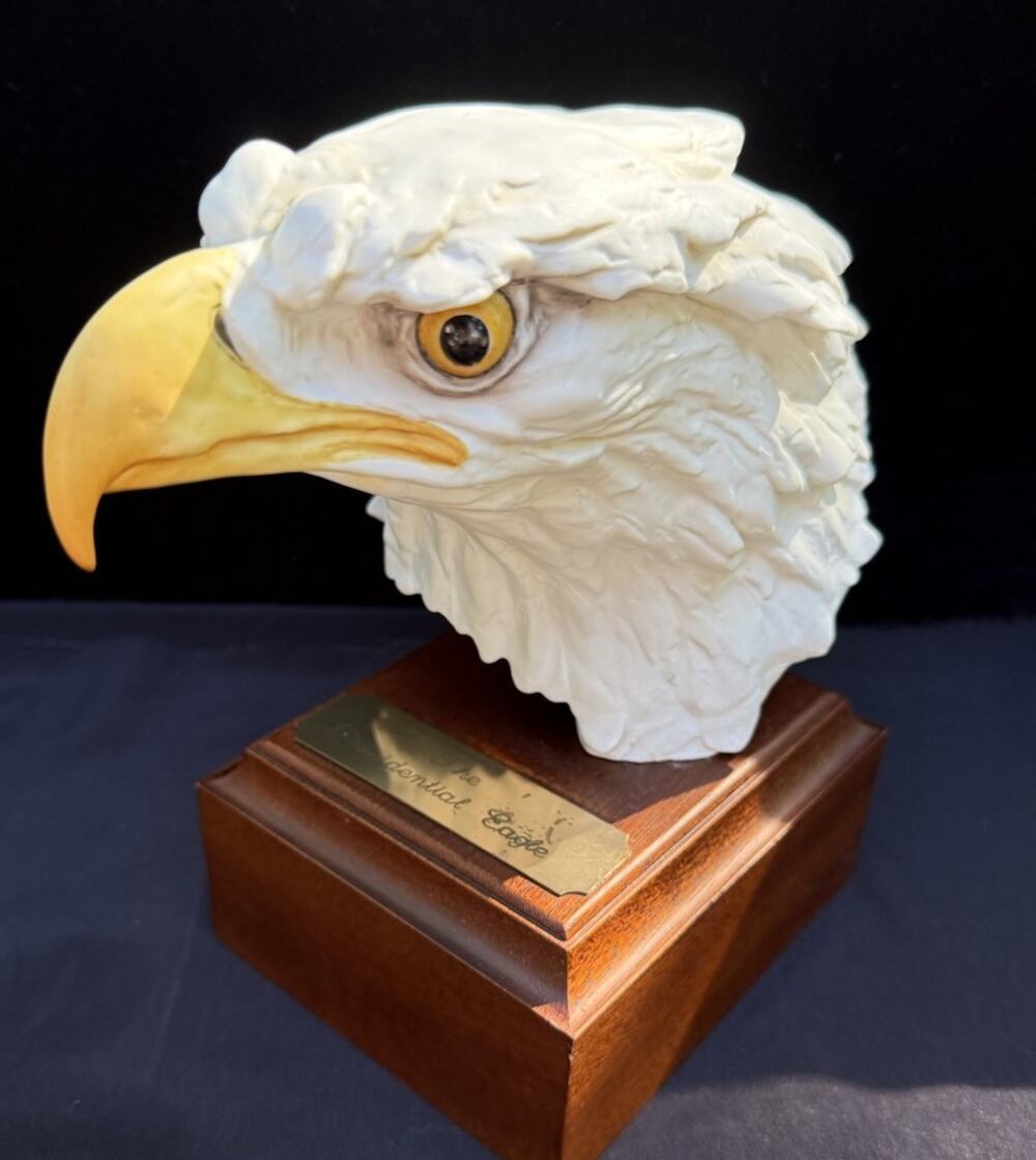 Kaiser West Germany Porcelain Presidential Bald Eagle on Large Wood Stand Rare!